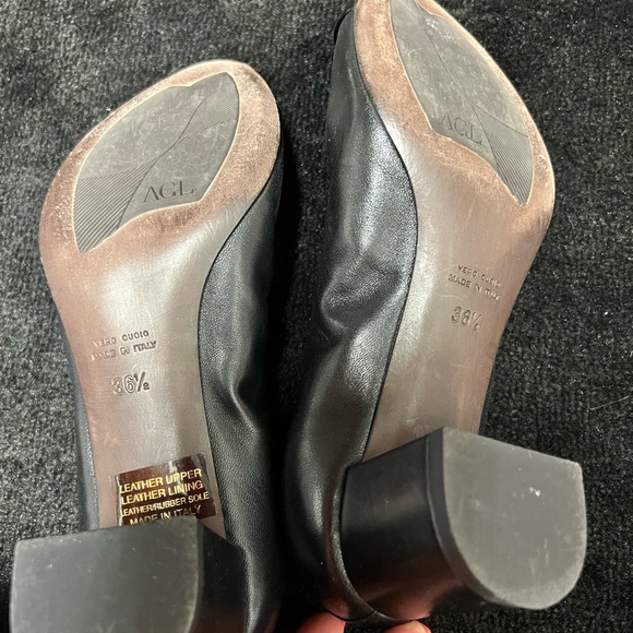 AGL Italian Leather Pumps - Picture 3 of 4